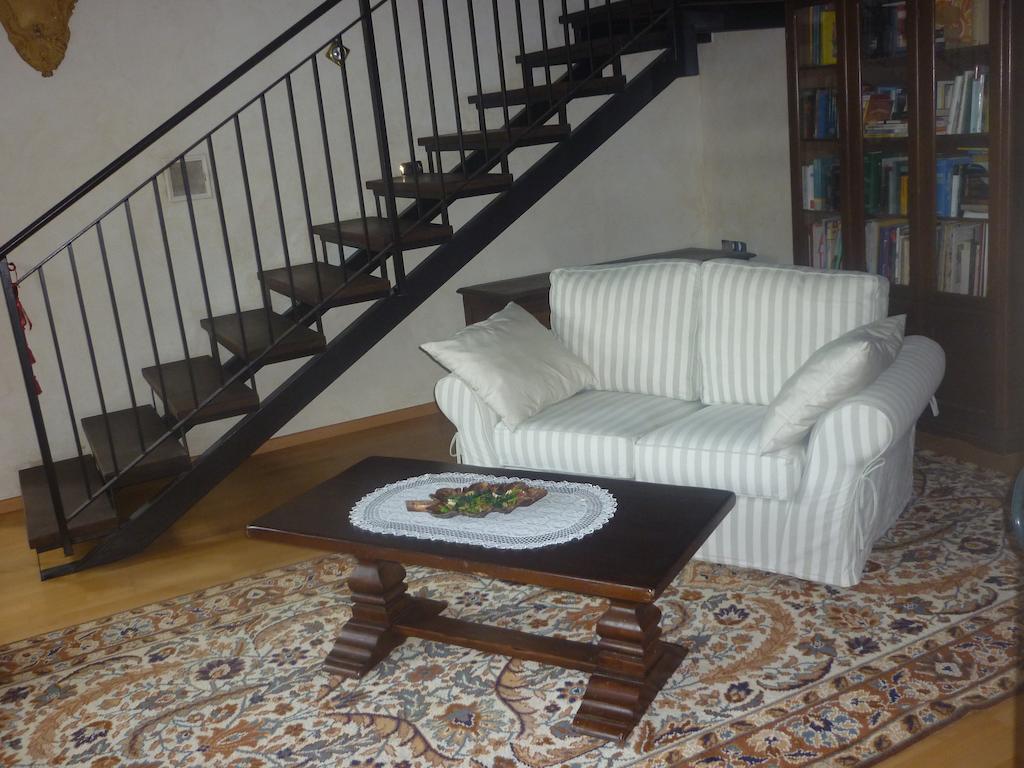 Art Peace And Food Bed & Breakfast Villafranca di Verona Exterior photo